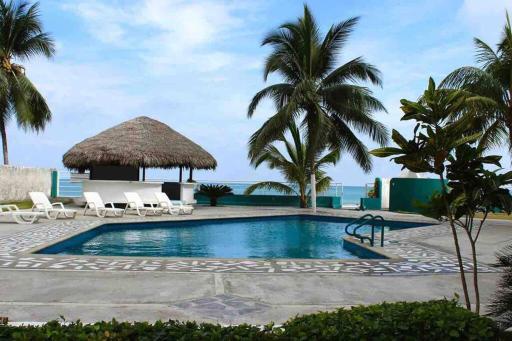 Beachside apartment with 2 pools, Same, Esmeraldas - Housity
