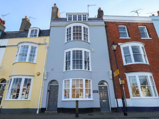 Harbourside House - Housity