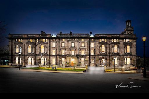 The Crown Hotel - Housity