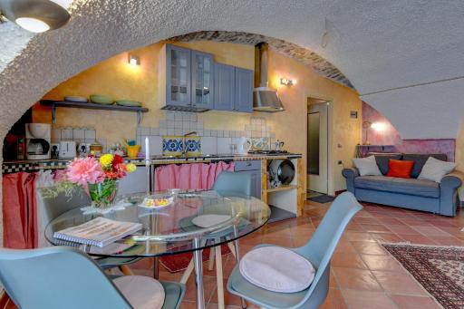 Regina del Lago-mono Calicanto - Housity