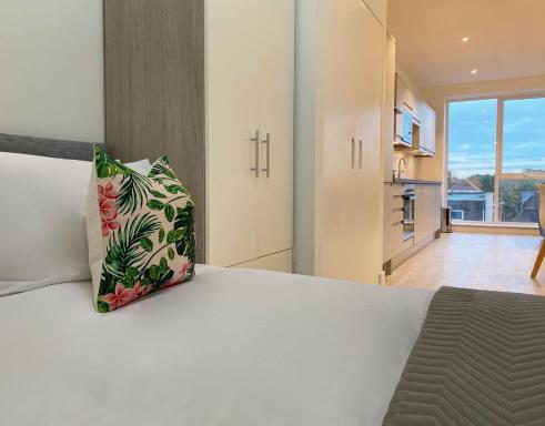 Rise at Fleets Height Apartment Nine - Housity