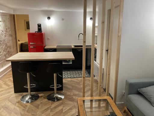 T2 proche Agen , wifi, Netflix et toutes commodités. - Housity