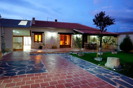Casa Rural La Cija del Abuelo a 1 hora de Madrid - Hizvo
