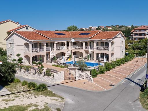 Villa Luka Lopar - Housity