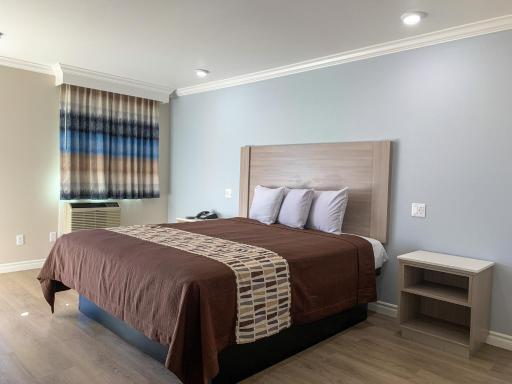 Mojave Inn - Housity