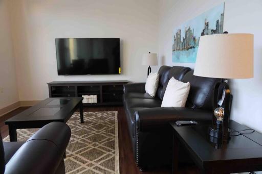 Waterfront Haven Free Wifi Parking - Housity