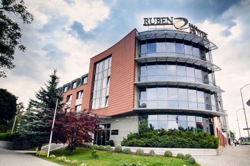 Ruben Hotel Zielona Góra - Housity