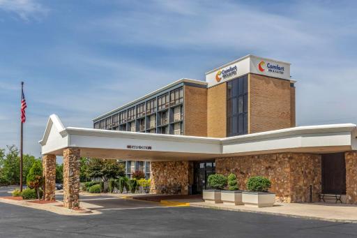 Comfort Inn & Suites near Danville Mall - Housity