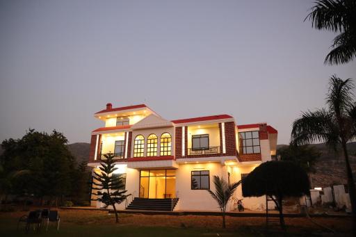 Winter Mountain Resort - Housity