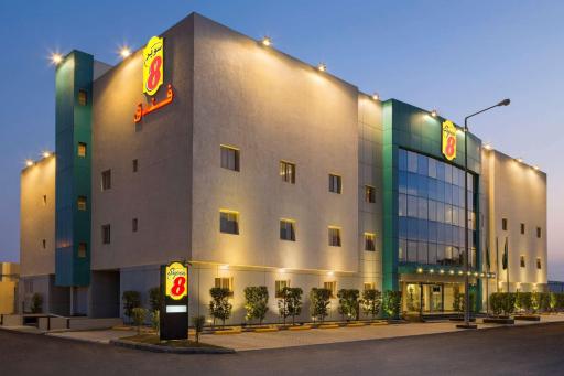 Super 8 Hotel Al Riyadh by Wyndham - Housity