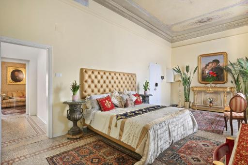LULLABY suite near Palazzo Vecchio and Piazza Signoria -hosted by Sweetstay - Housity