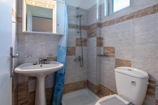 Beach Mythos Apartments - Housity
