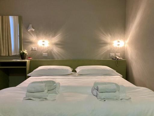 Hotel Primo - Housity