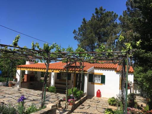 Casas de campo em cerejal - Housity