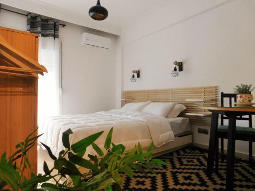 Brand New Studio 4 - Housity