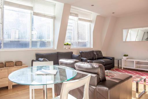 Watling Street Residence - Housity