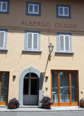 Albergo Giugni - Housity