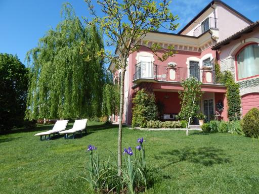 Le Terre di Bormana - Guest House - Housity