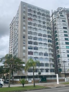 2 dormitórios frente a praia - Housity