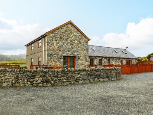 Cefn-Yr-Efail - Housity