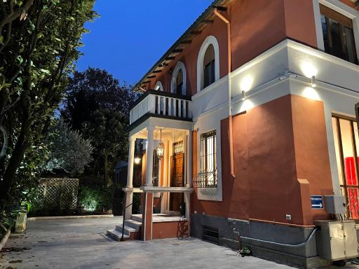La Villa bed & breakfast - Housity