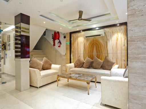 Hotel Tashkent Palace - Paharganj - Budget Friendly - Housity