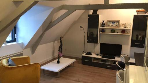 Logement avec deux appartements sur deux étages - Housity