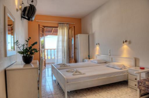 Elena Studios - Housity