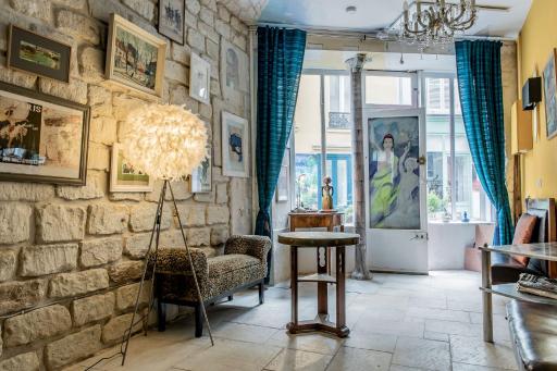 Montmartre Apartments - Androuet - Housity