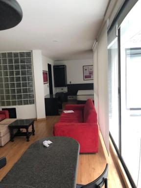 22 SuitGold - Housity