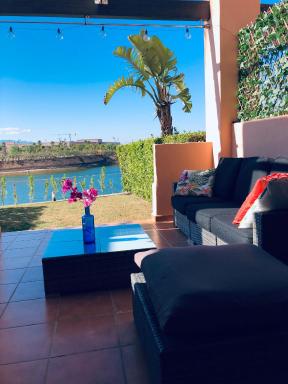 La Mariposa - Housity