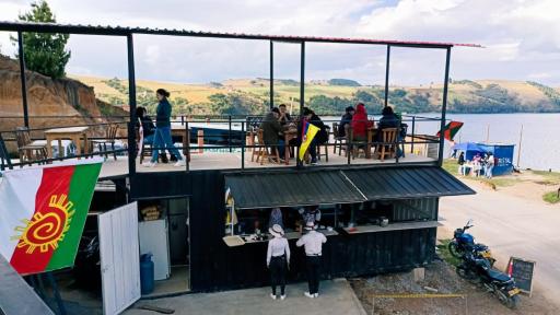 Hospedaje Puerta al Lago - Housity