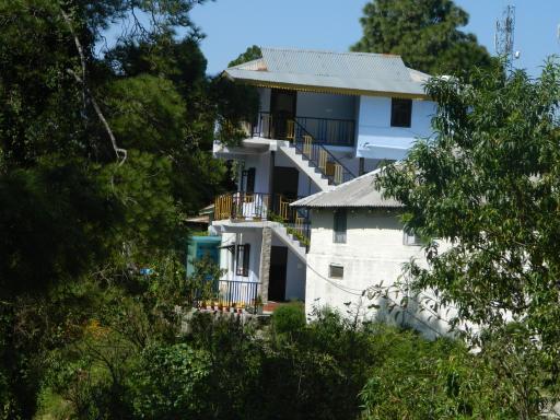 Sahni's Foggy Hills HomeStay - Housity