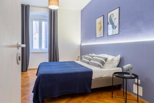 Pregiata camera con bagno privato - Blu di Persia - Housity
