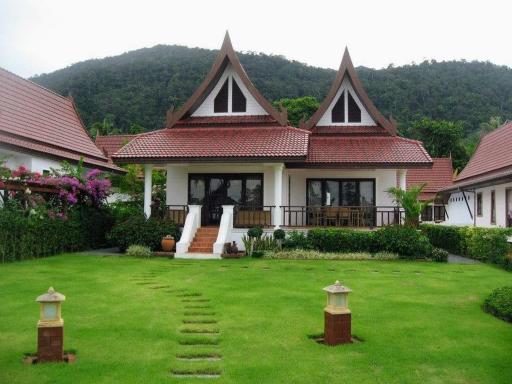 Lotus 2 Bedroom Beachfront Villa with private pool - Housity