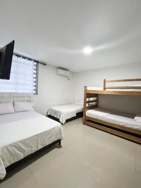 Hotel Acosta Castro - Housity