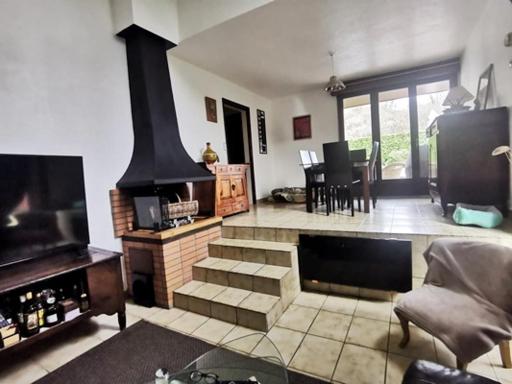 MAISON BORT LES ORGUES - Housity