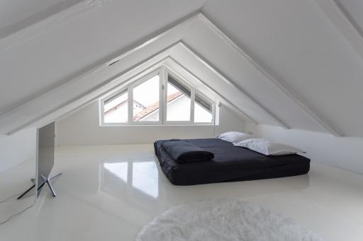 Lovely 3-bedroom Skyline Apartment - Housity