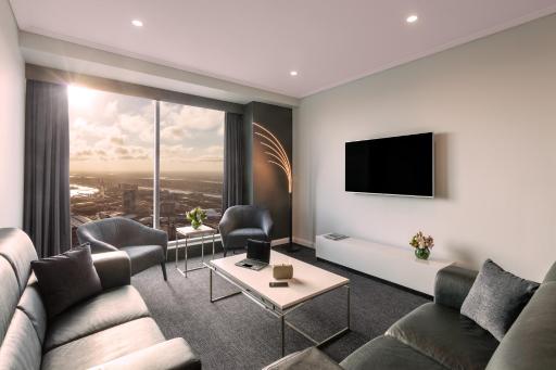 Meriton Suites World Tower, Sydney - Housity