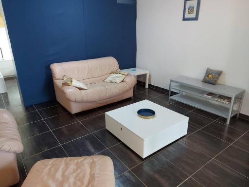 Lovely luxury Apartement With Private Entrance in Luxembourg - Housity