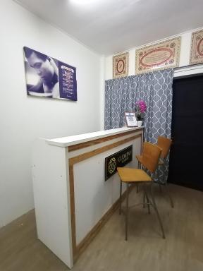 Minimalist Shop Stay @ Royal Town - Housity