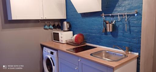 Old Town Cute Flat 2 beds 2 baths - Housity