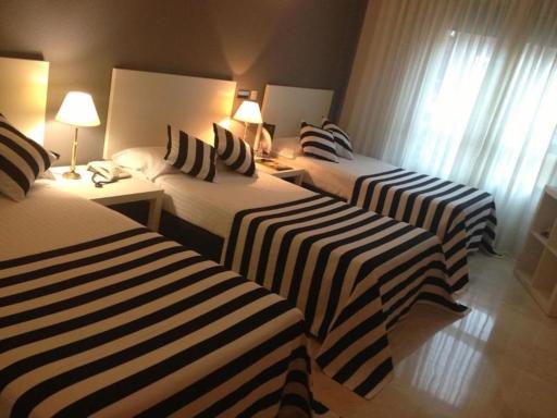 Esentia Togumar - Triple 3 adults - Housity