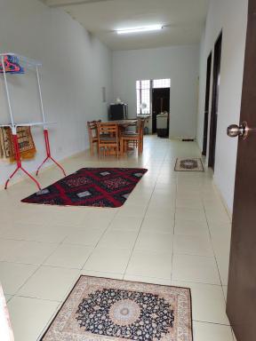 Rosdan Homestay - Housity