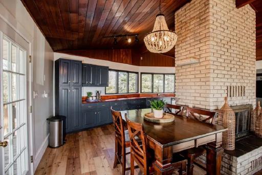 Home on the Mountain - Housity