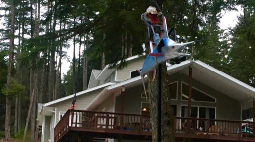 Bikers Bungalow - Near Mendenhall Glacier and Auke Bay Offering DISCOUNT ON TOURS! - Housity