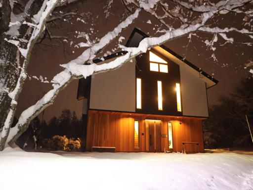 Hakuba Hokujo - Housity