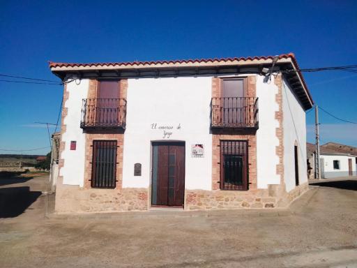 Casa Rural El Comercio de Yoyo - Housity