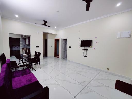 Floral Service Apartments - Housity