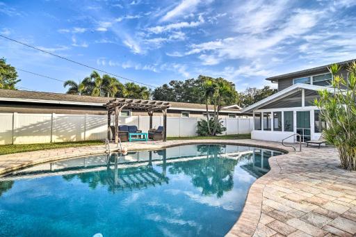 Seminole Home with Private Pool about 2 Mi to Beach! - Housity
